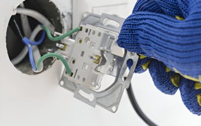 Handyman or Electrician? Know When to Call the Right Pro